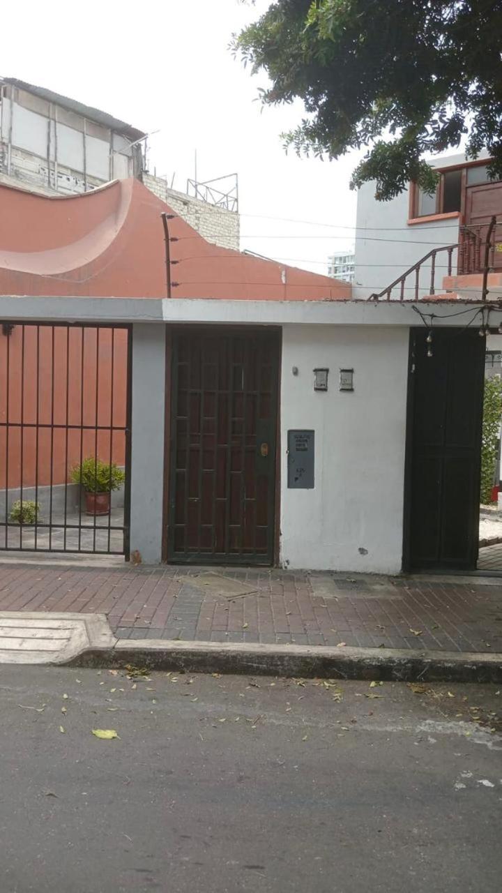 Colores Hospedaje Miraflores Distretto di Distretto di Lima Esterno foto